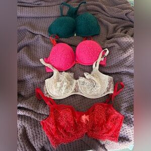 Victoria’s Secret Bra Bundle 34D